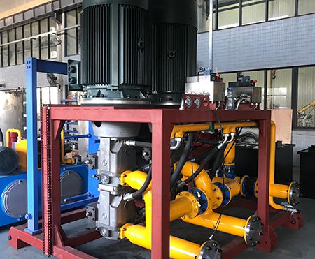Steel scrap industry: Briquetting machine  hydraulic system