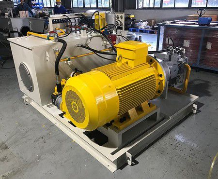 Stone Industry: Block hydraulic press