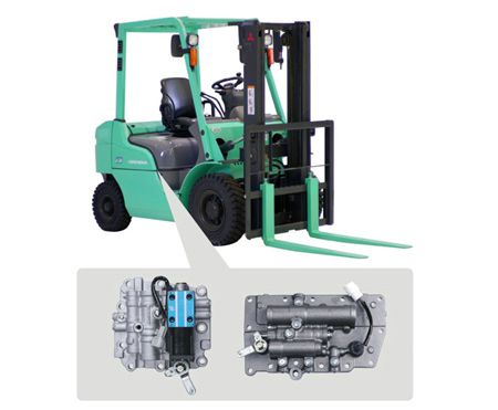 Hydraulic Lift in Tractor